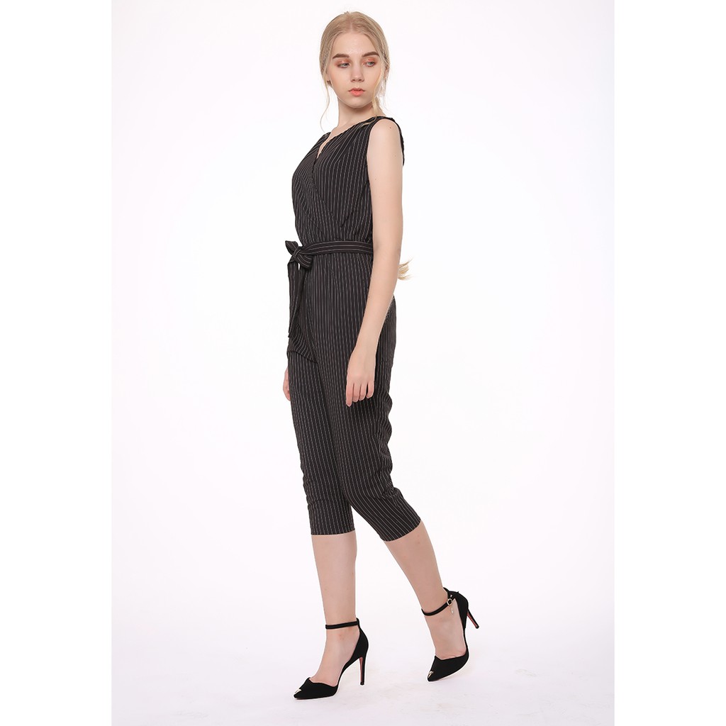 Jumpsuit đắp chéo cổ tim - Lovadova 20O01C001