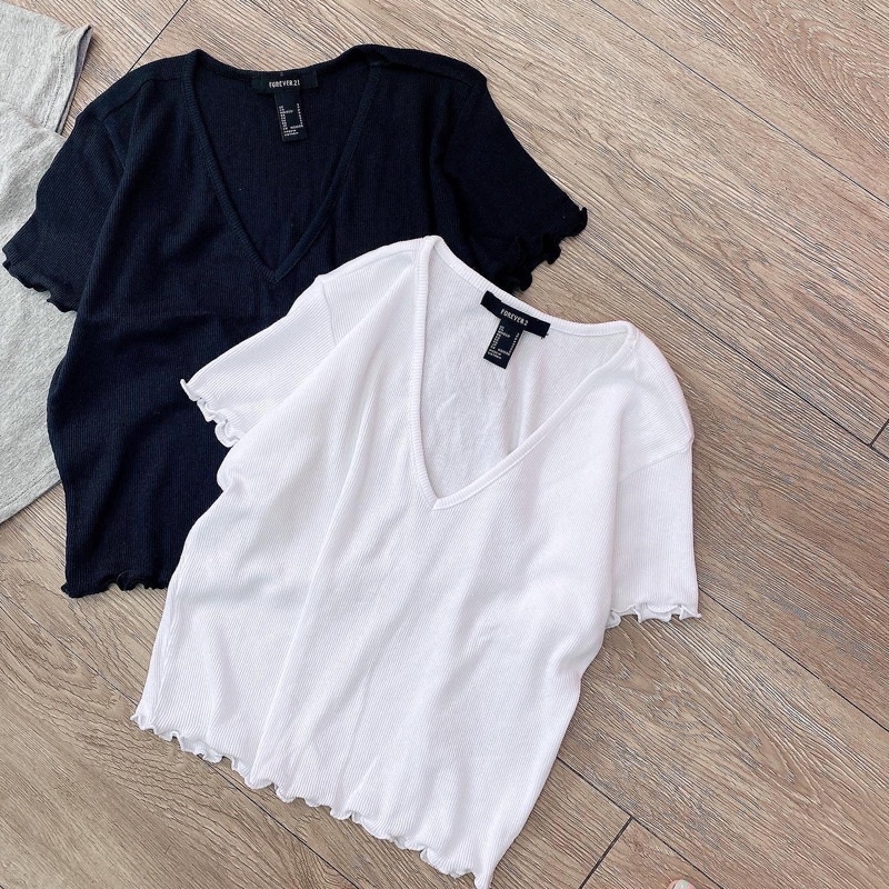 Áo croptop cổ V thun gân mềm vnxk