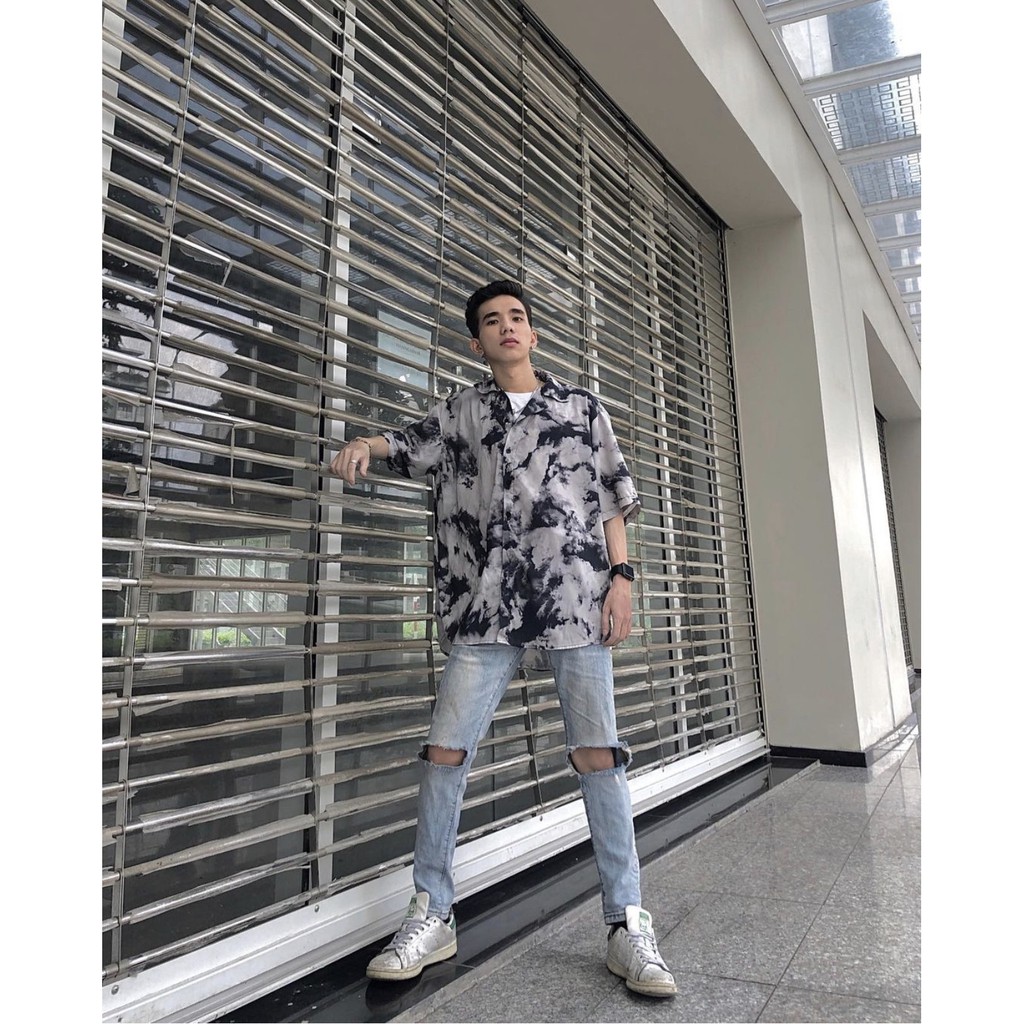 Áo Sơ Mi Hoạ Tiết Mây Cloud Tay Ngắn Cổ Vest Thời Trang Unisex Vải Lụa Chéo | BigBuy360 - bigbuy360.vn