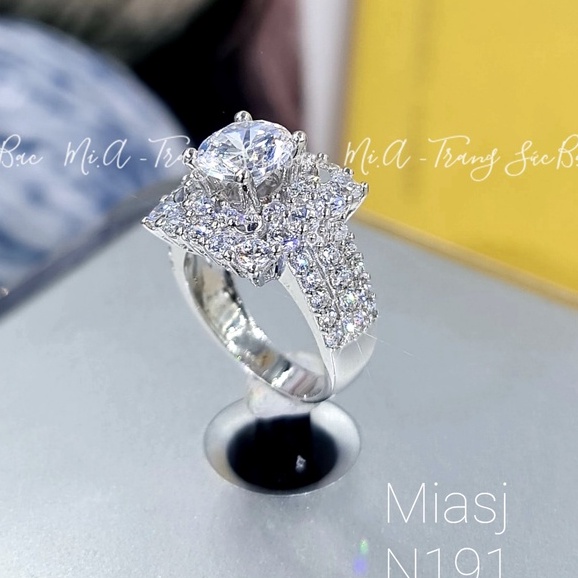 Nhẫn nữ bạc Ý S925 MiASJ mặt vuông đính đá pha lê cao cấp N191