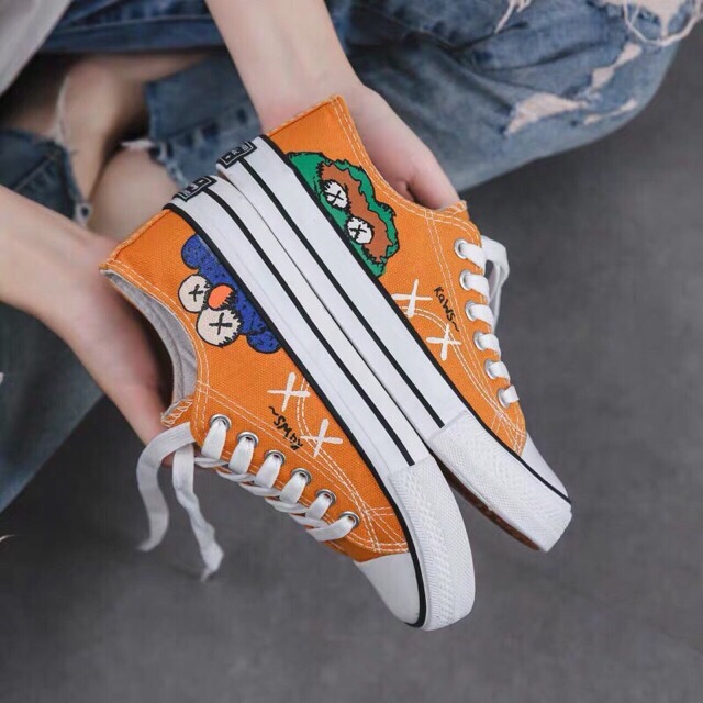 Giầy conver hoạt hình | BigBuy360 - bigbuy360.vn