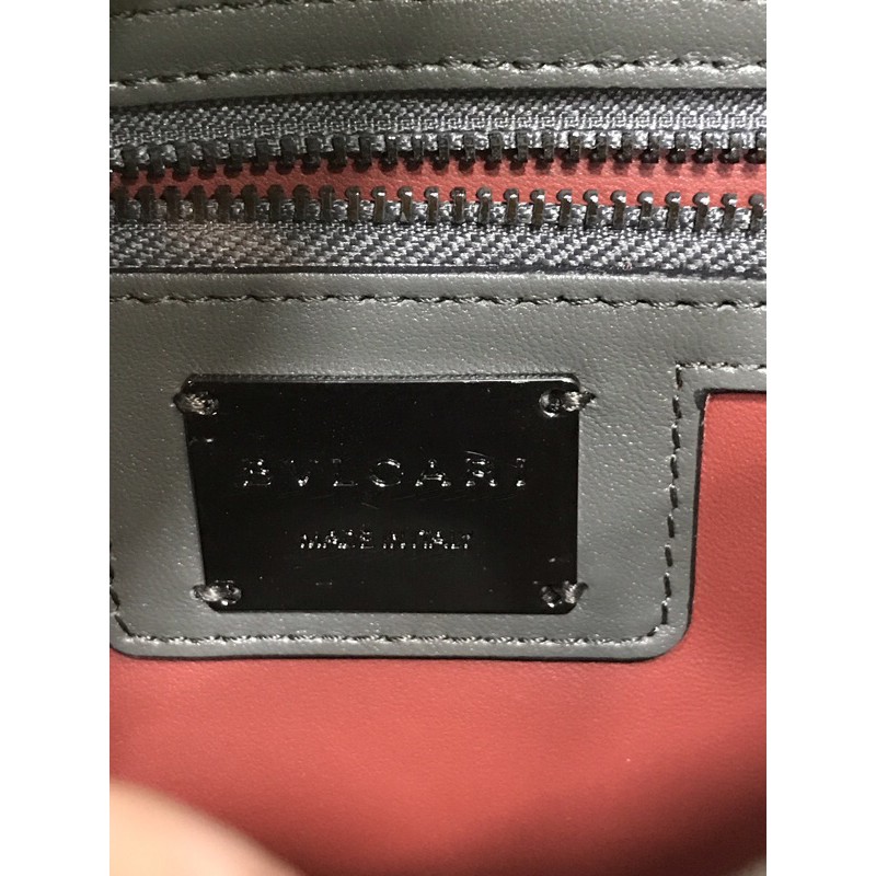 Túi đeo vai màu ghi xám