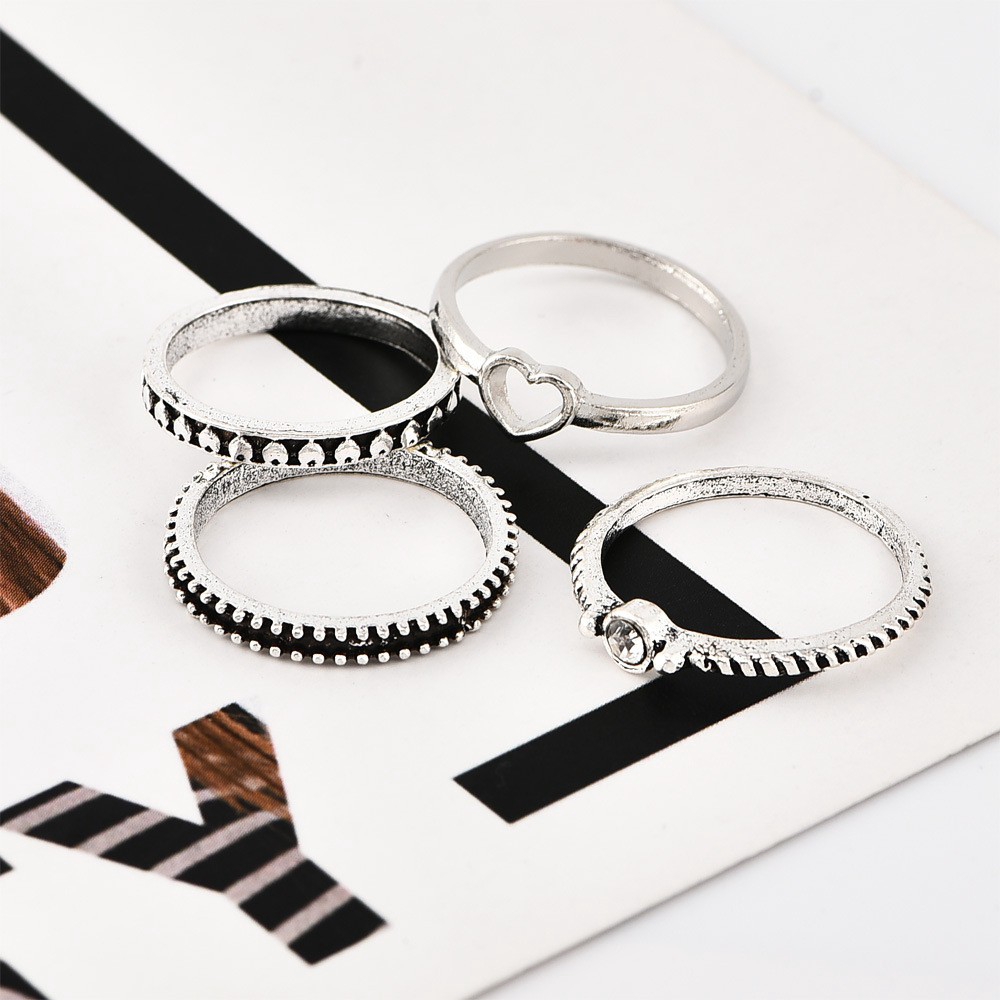 Set 4 Nhẫn Trái Tim Phong CáchCổ Điển Hàn Quốc Cho Nữ