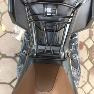 thảm các bon xe air blade 2020