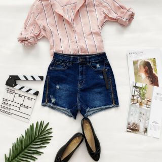 Short tua lai