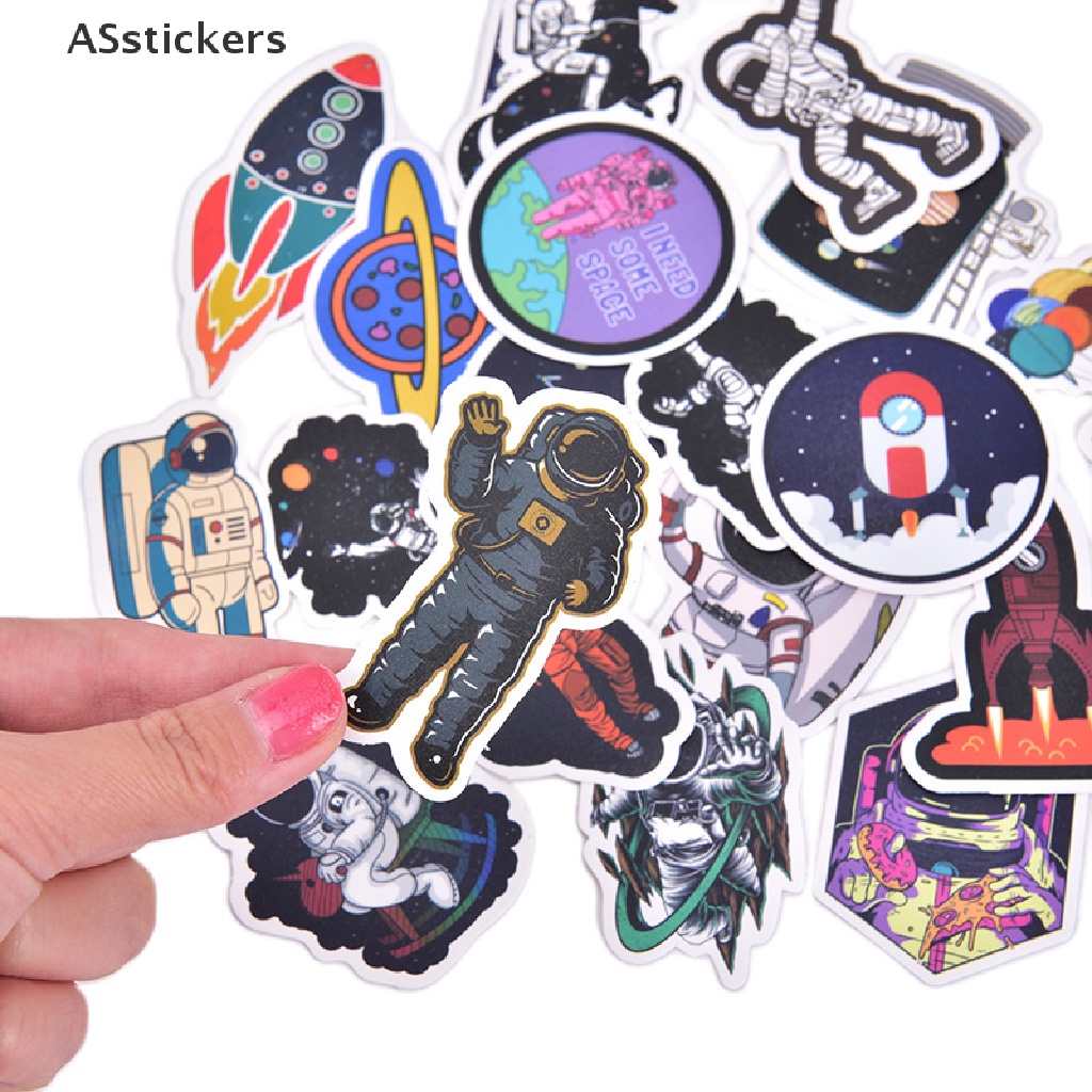 Set 50 Sticker Hình Phi Hành Gia Dán Trang Trí Ván Trượt / Laptop / Hành Lý