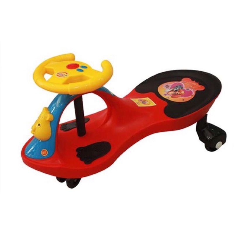 xe lắc cho bé
