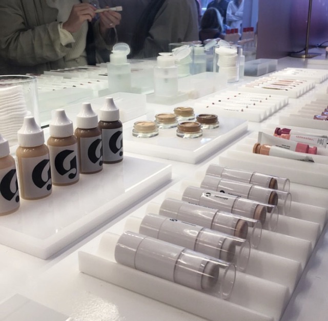 Gom order kem nền Glossier perfect skin tint kèm bill gốc !