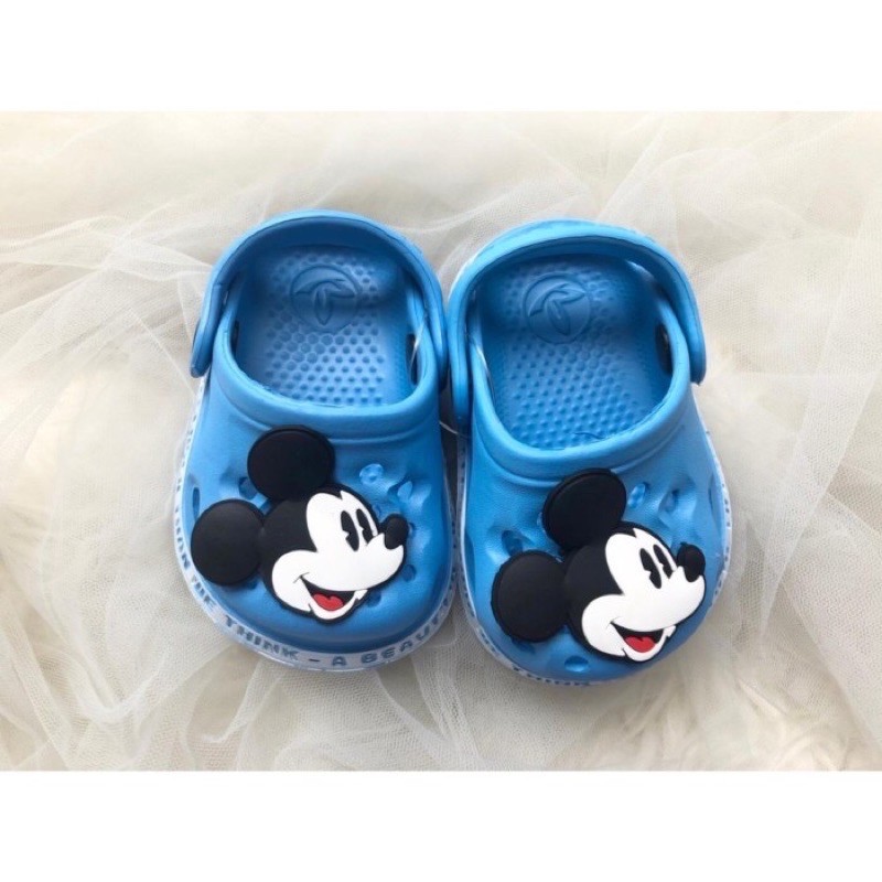 Giày Sandal Crocs Hình Chuột Mickey Đáng Yêu Cho Bé 0-4 Tuổi Size 19-29