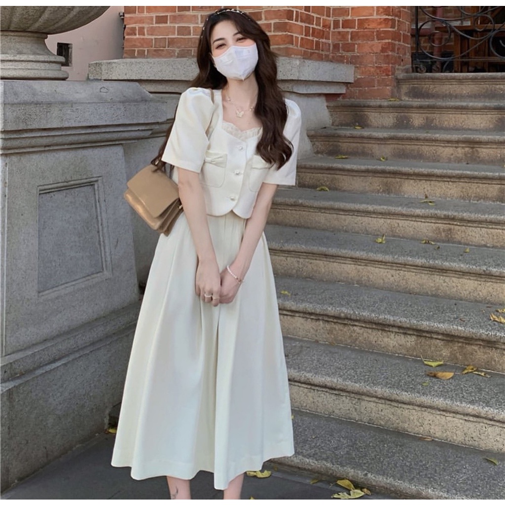 SET TRẮNG ÁO CROPTOP TAY NGẮN VIỀN REN 2 TÚI NƠ CỔ VUÔNG NÚT + CHÂN VÁY MIDI DÀI TIỂU THƯ CÔNG CHÚA ULZZANG