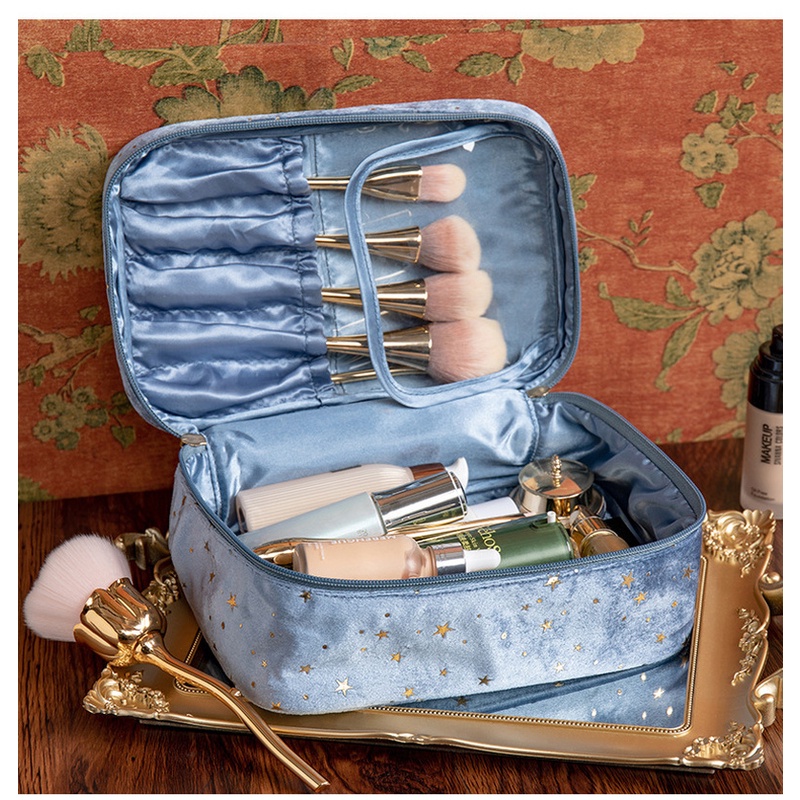 Túi Đựng Mỹ Phẩm Cầm Tay Bằng Nhung Sức Chứa Lớn Phong Cách Châu Âu Cổ Điển