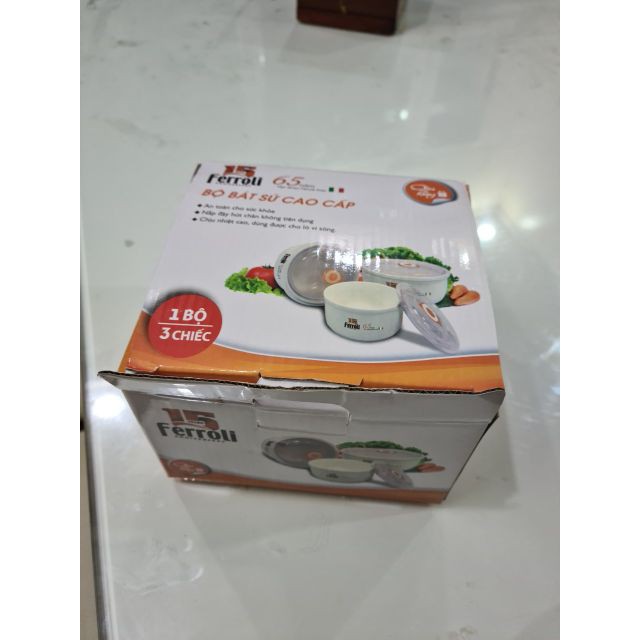 BỘ 3 BÁT SỨ CHẤT LIỆU CAO CẤP CỦA RAPIDO FERROLI, CÓ NẮP ĐẬY, HÚT CHÂN KHÔNG, BÁT SỨ ĐỂ CƠM, THỨC ĂN TRONG TỦ LẠNH