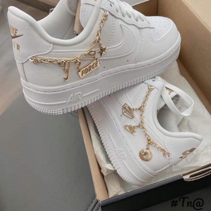 GIÀY THỂ THAO MIX CHARM 2022