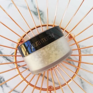 Phấn phủ dạng bột laura mercier