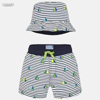 Set 2 quần đi biển kèm mũ Mayoral