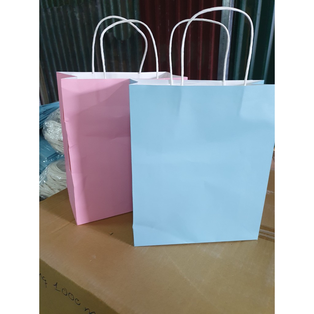 Túi giấy kraft có quai 29x24x10cm