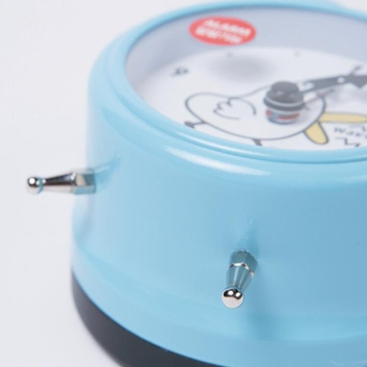 Đồng Hồ Báo Thức ARTBOX Hàn Quốc Để Bàn Màu Bạc Hà Họa Tiết Nhân Vật Mali