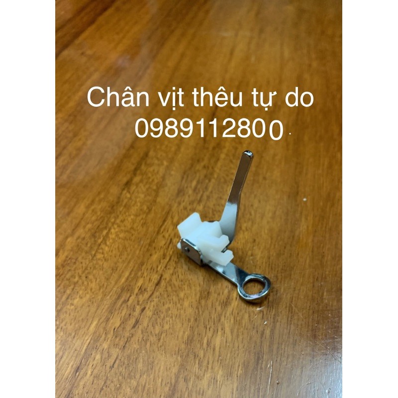 Chân vịt thêu tự do máy gia chức năng.