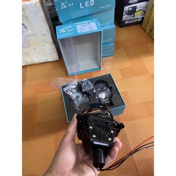 Bi Tiger Led 3.0 lắp đèn pha, cốt xe ô tô chân zin H4