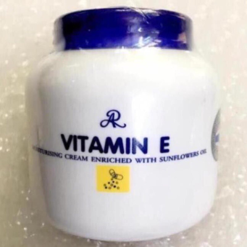 Kem dưỡng da vitamin E hương nước hoa 200g