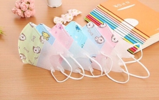 combo 50 sét khẩu trang cho bé ( mỗi sét có 5c)sỉ 10k/1 sét