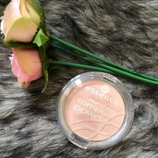 Phấn phủ siêu mịn essence mattifying compact powder