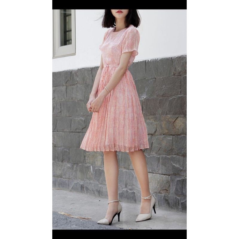 Đầm Oasis dập li