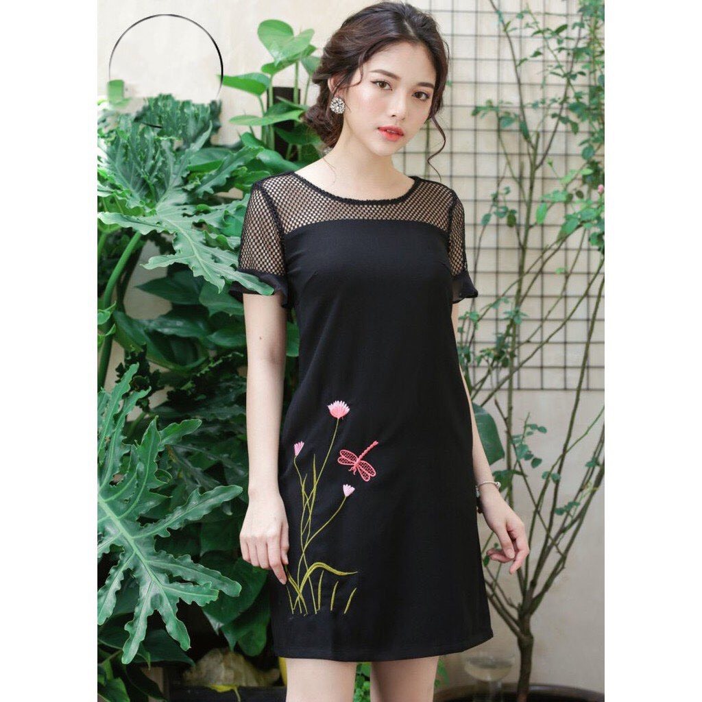 Đầm suông thêu phối lưới - GR0063