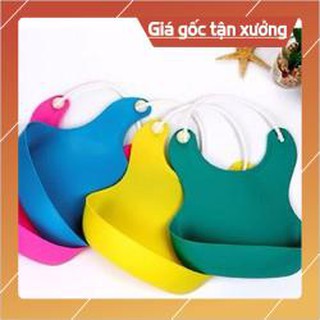 Yếm máng tháo rời cho bé