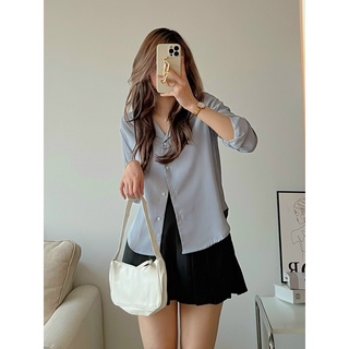 Áo sơ mi cổ vest chất lụa hàn dài tay