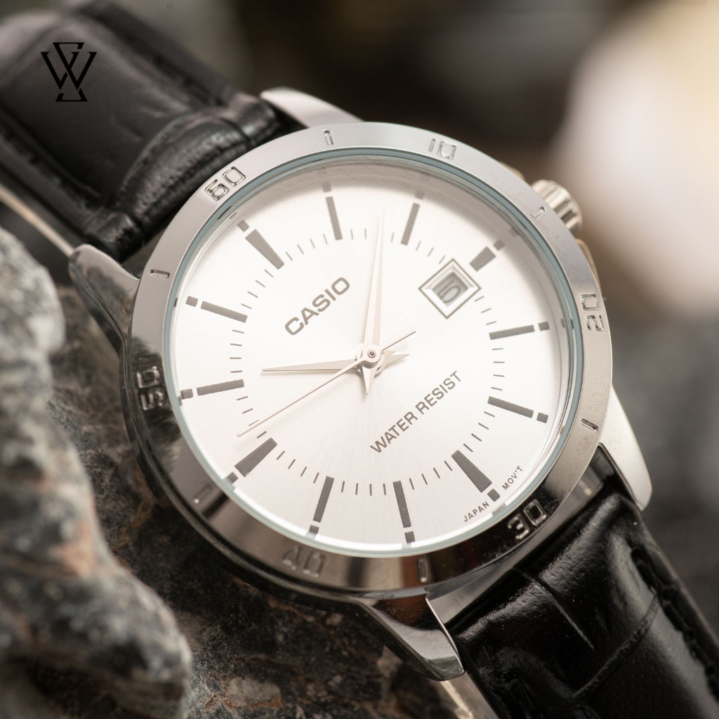 Đồng Hồ Quartz Nữ Casio WATCHSTORE LTP-V004L-7AUDF Thiết Kế Mặt Tròn Kính Khoáng 30mm, Dây Da, Vỏ Thép Không Gỉ