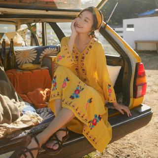 Đầm Dáng Dài Phối Thắt Lưng Thêu Họa Tiết Phong Cách Bohemian