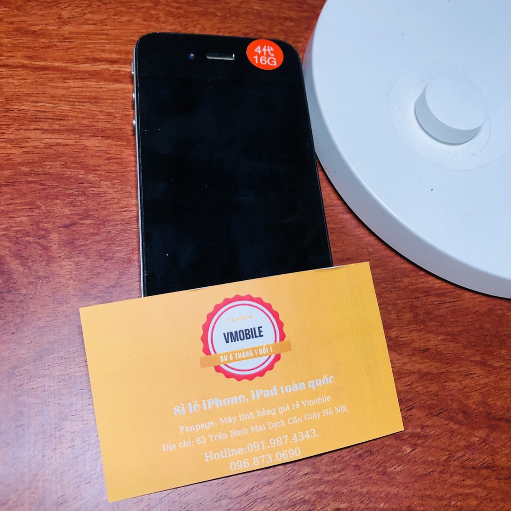 Điện thoại 4 quốc tế bản 8Gb 16 GG nhỏ gọn hoài niệm tặng kèm ốp và dây sạc