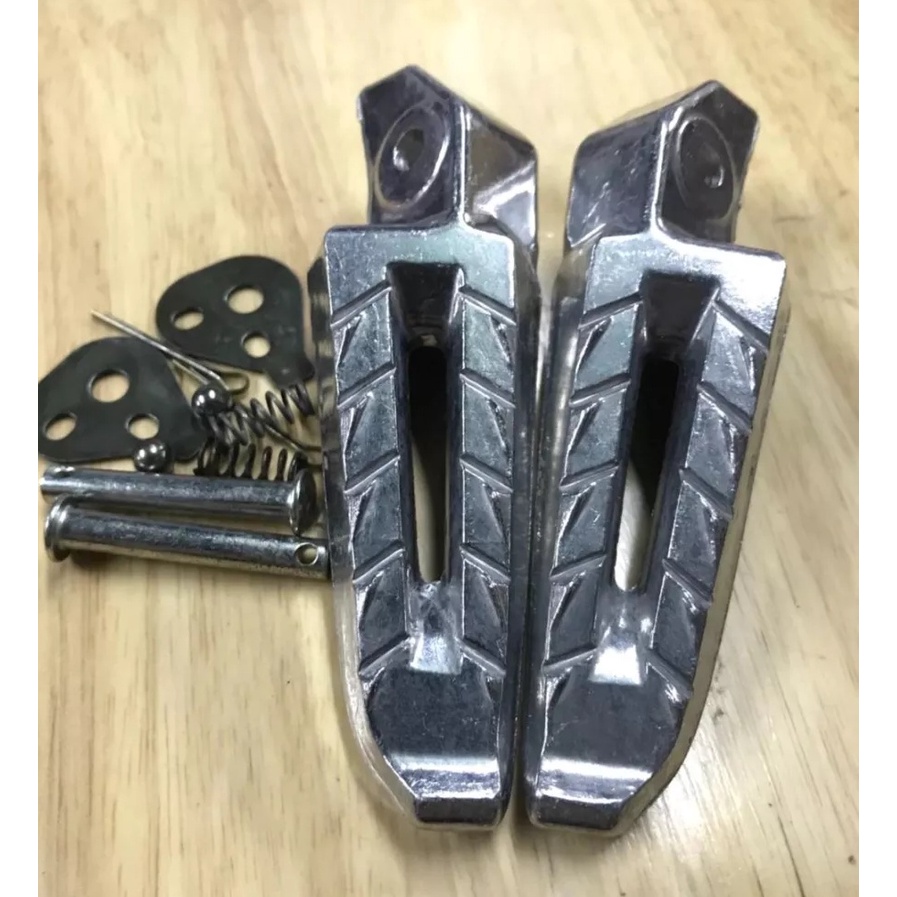 Gác chân SAU nhôm dùng cho AB2011-2012