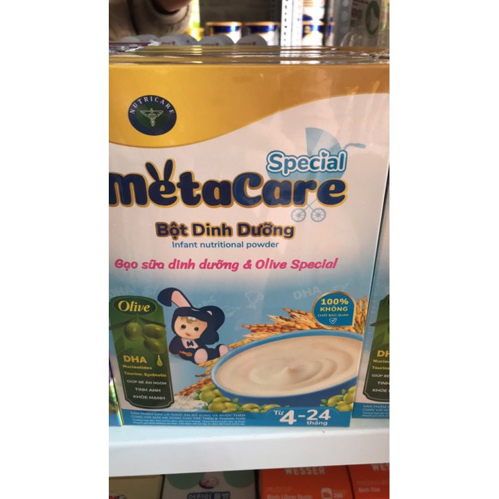 Bột ăn dặm dinh dưỡng Metacare 8 loại hỗ trợ phát triển toàn diện (200g)