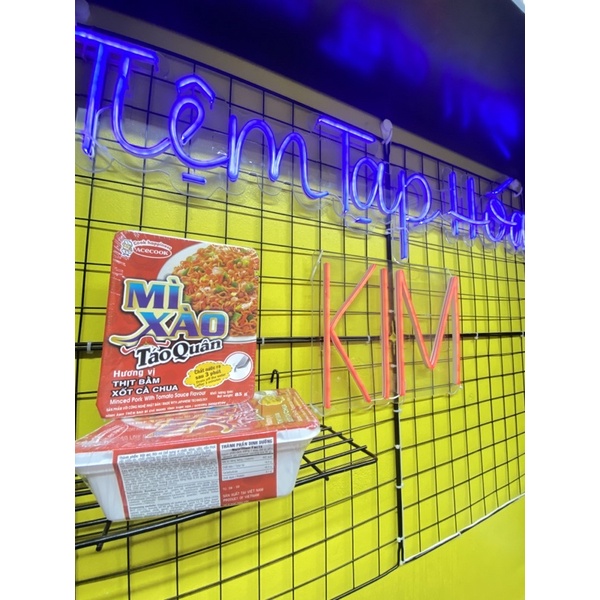 Mì xào Táo Quân vị thịt bằm xốt cà khay 85g | BigBuy360 - bigbuy360.vn