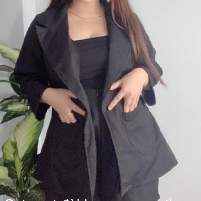 Set vest đen quần lửng