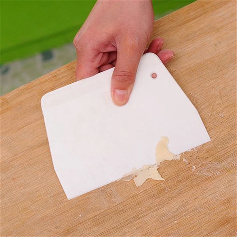 Dụng cụ nạo cắt trộn bột đa năng làm bánh mì