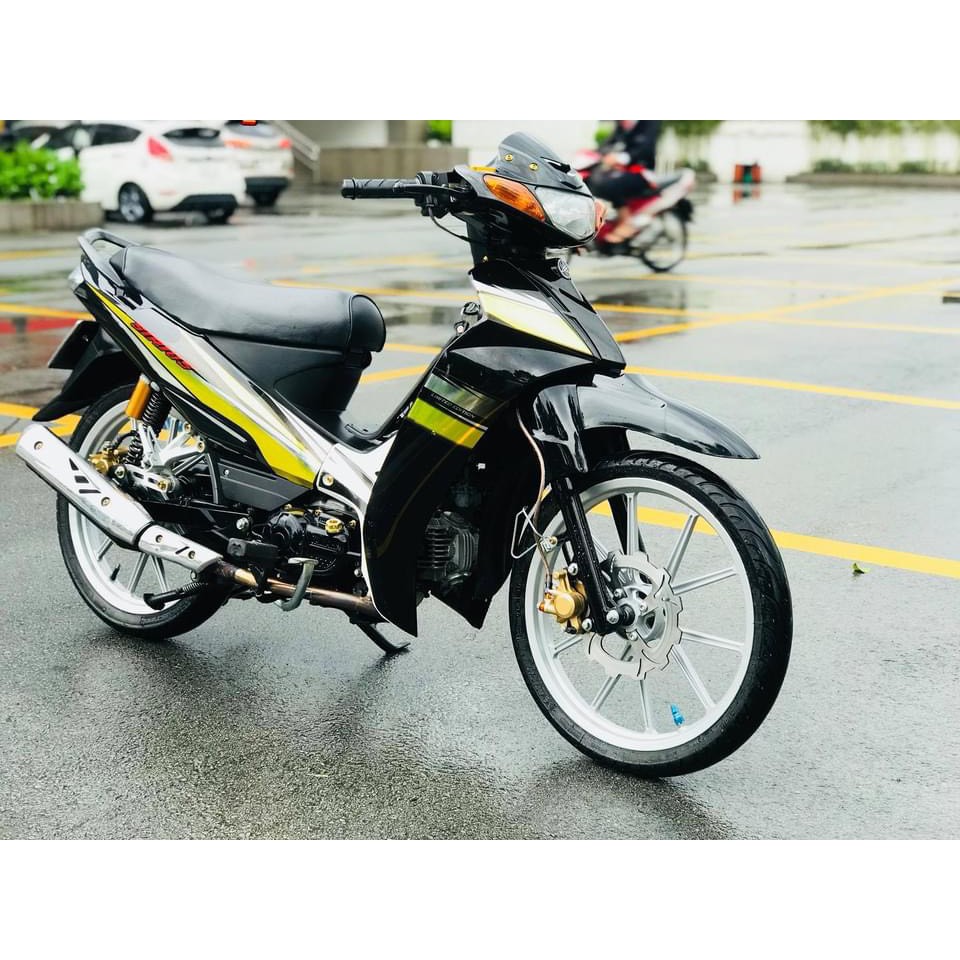 Mâm SCK - Daytona X1R xe Sirius exciter 1 thắng đĩa size 1.6 - 1.85 / 17 inches.
