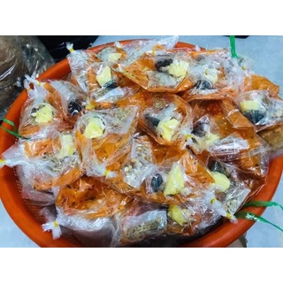 Bánh tráng deo tôm me bơ Bin Bon