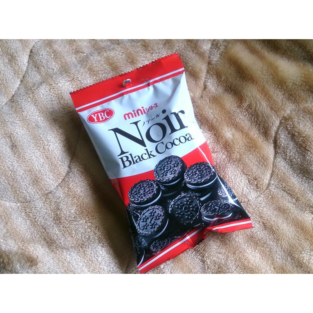 Bánh quy YBC Noir Black Cocoa gói 50gr | BigBuy360 - bigbuy360.vn