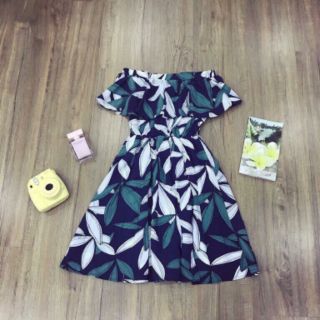 Đầm đũi trễ vai