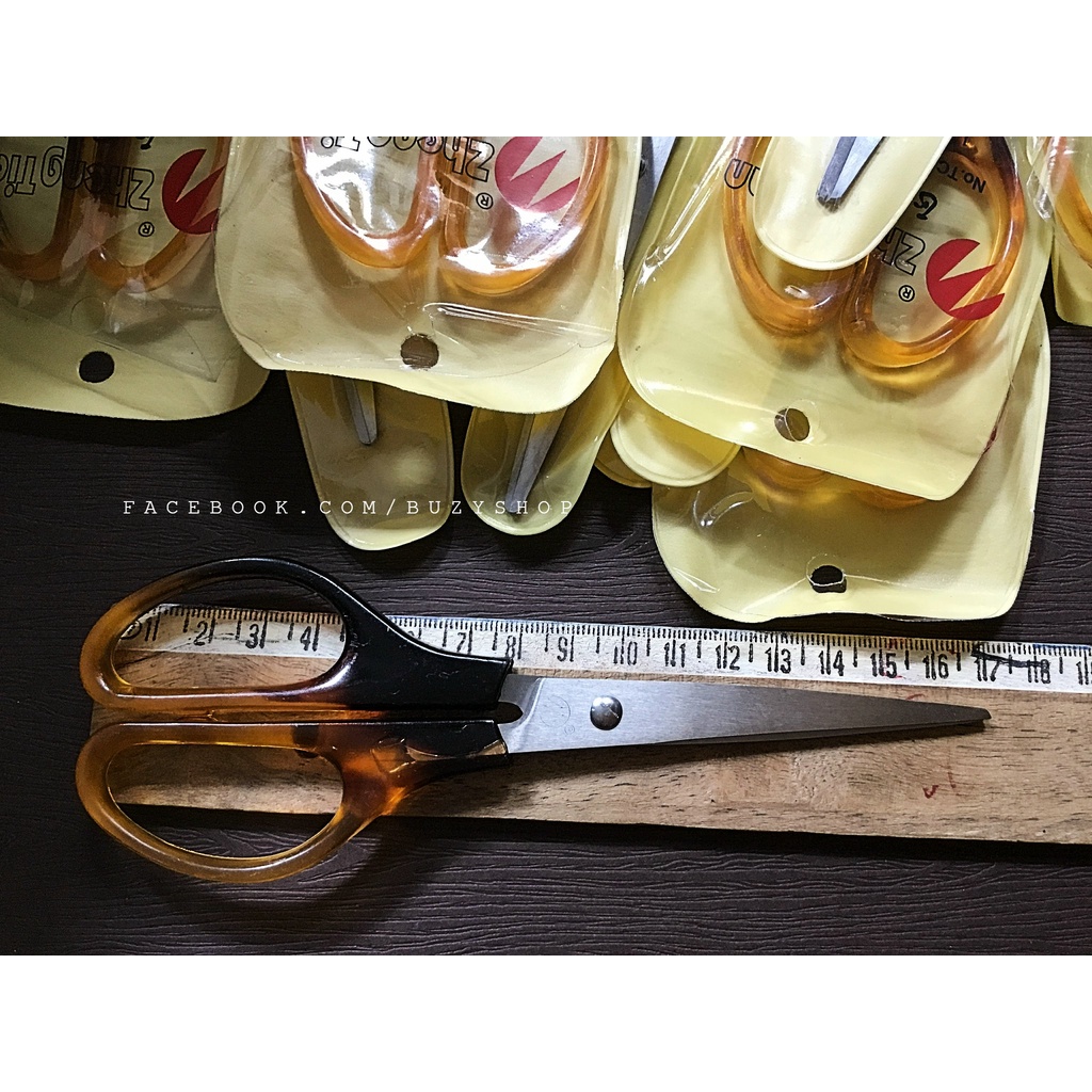 Kéo thủ công cỡ trung loại tốt