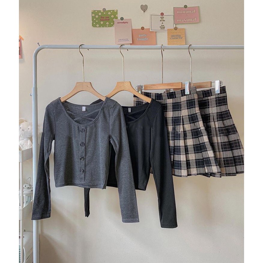 Set ulzzang áo croptop dài tay dây ngực chéo mix chân váy tennis dạ, Set áo len tăm kèm chân váy caro Hàn Quốc