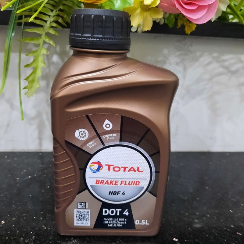 Dầu phanh thắng Dot 4 TOTAL HBF 4 0.5L lít Singapore ( nhớt thắng dot4 500ml