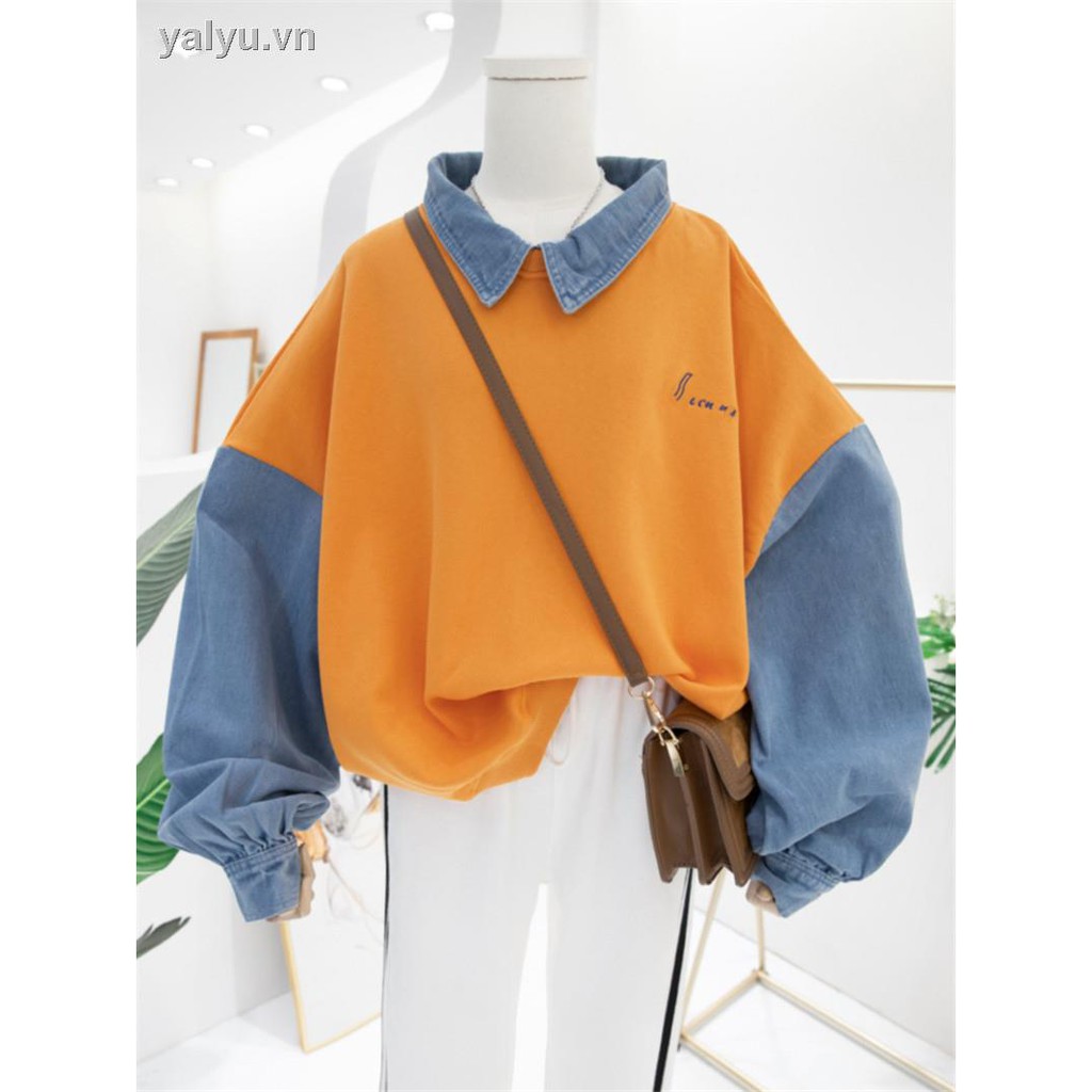Áo khoác denim cổ bẻ dáng rộng phối màu sắc tương phản phong cách Hàn Quốc thời trang xuân thu mới cho nữ 2021