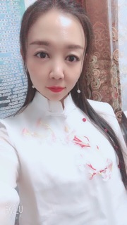 Sườn xám cách tân