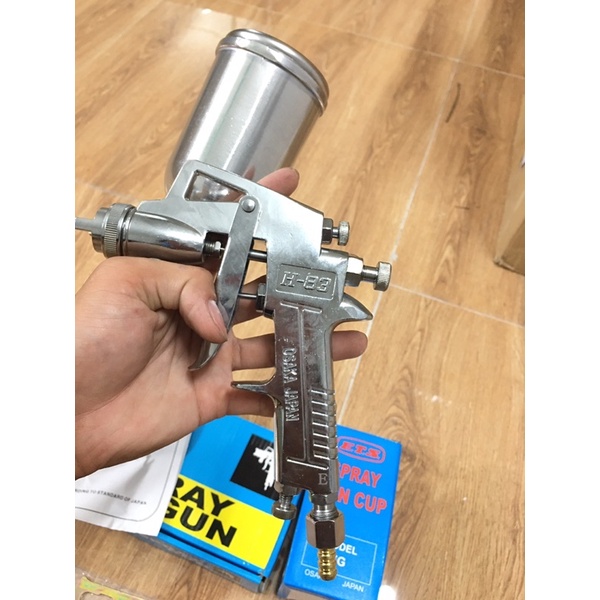 Súng phun sơn H-83