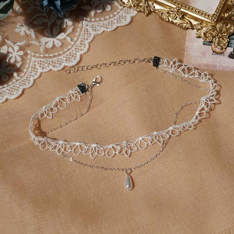 Vòng Cổ Choker Hai Lớp Đính Hạt Ngọc Trai Thời Trang