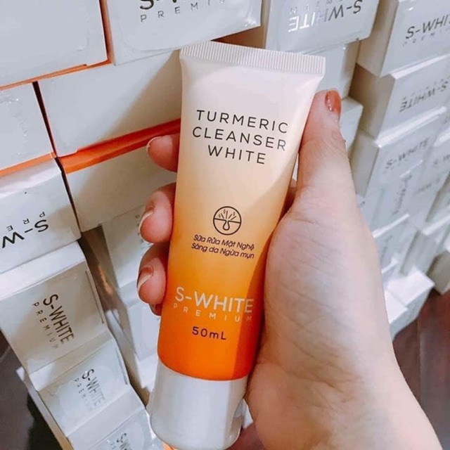 Sữa rửa mặt nghệ Nhật - Swhite